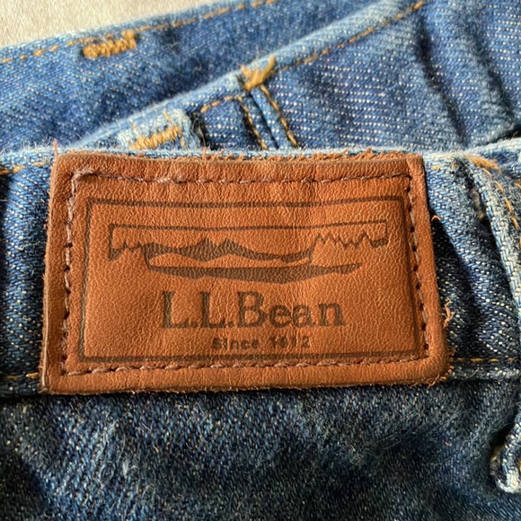 New LL Bean Comfort Waist denim jeans 35x30 - Picture 2 of 5